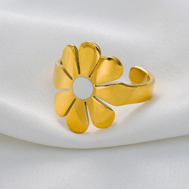 Blooming Beauty Ring