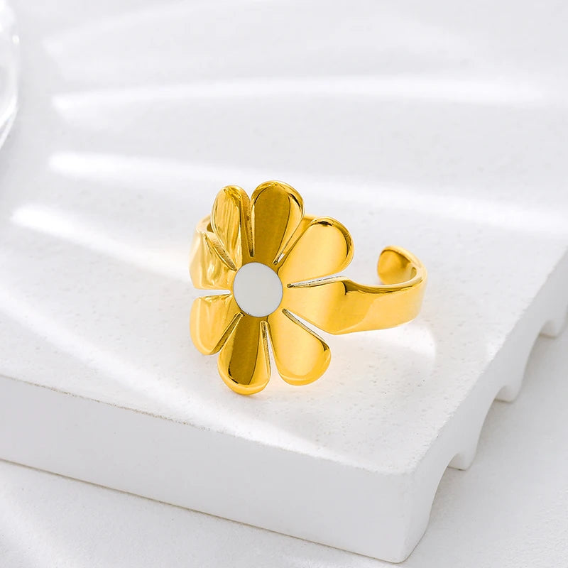 Blooming Beauty Ring