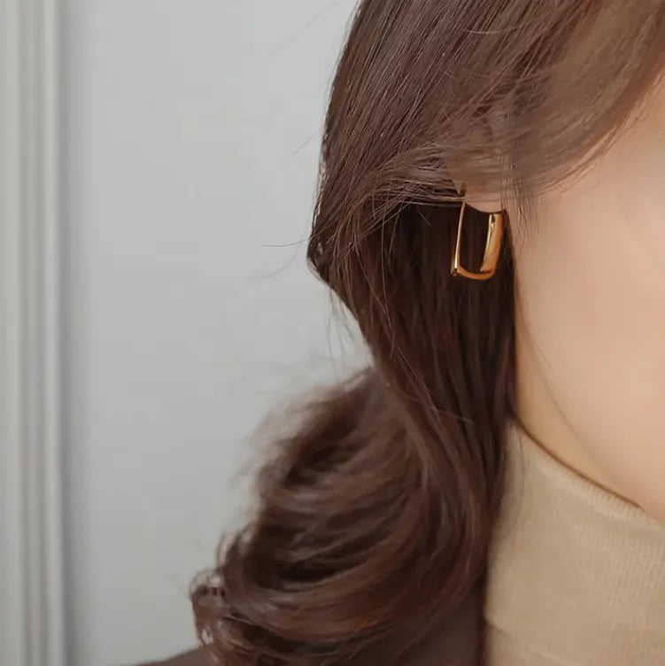 Geometric Twist Earrings